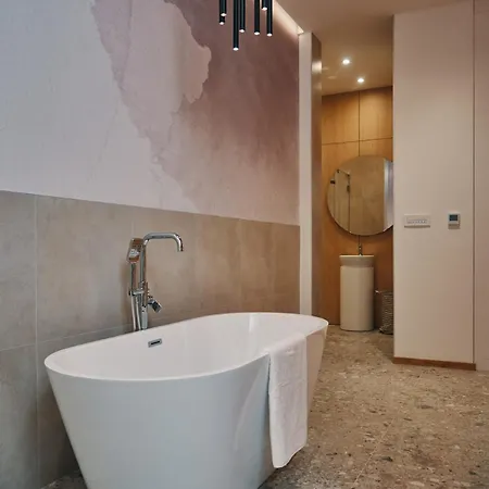 Nude Elegance شقة نوفي ساد