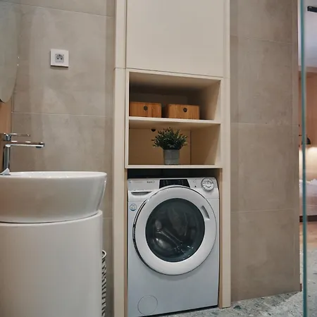 شقة Nude Elegance